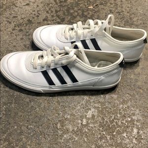 Men’s Adidas Shoes Size 7